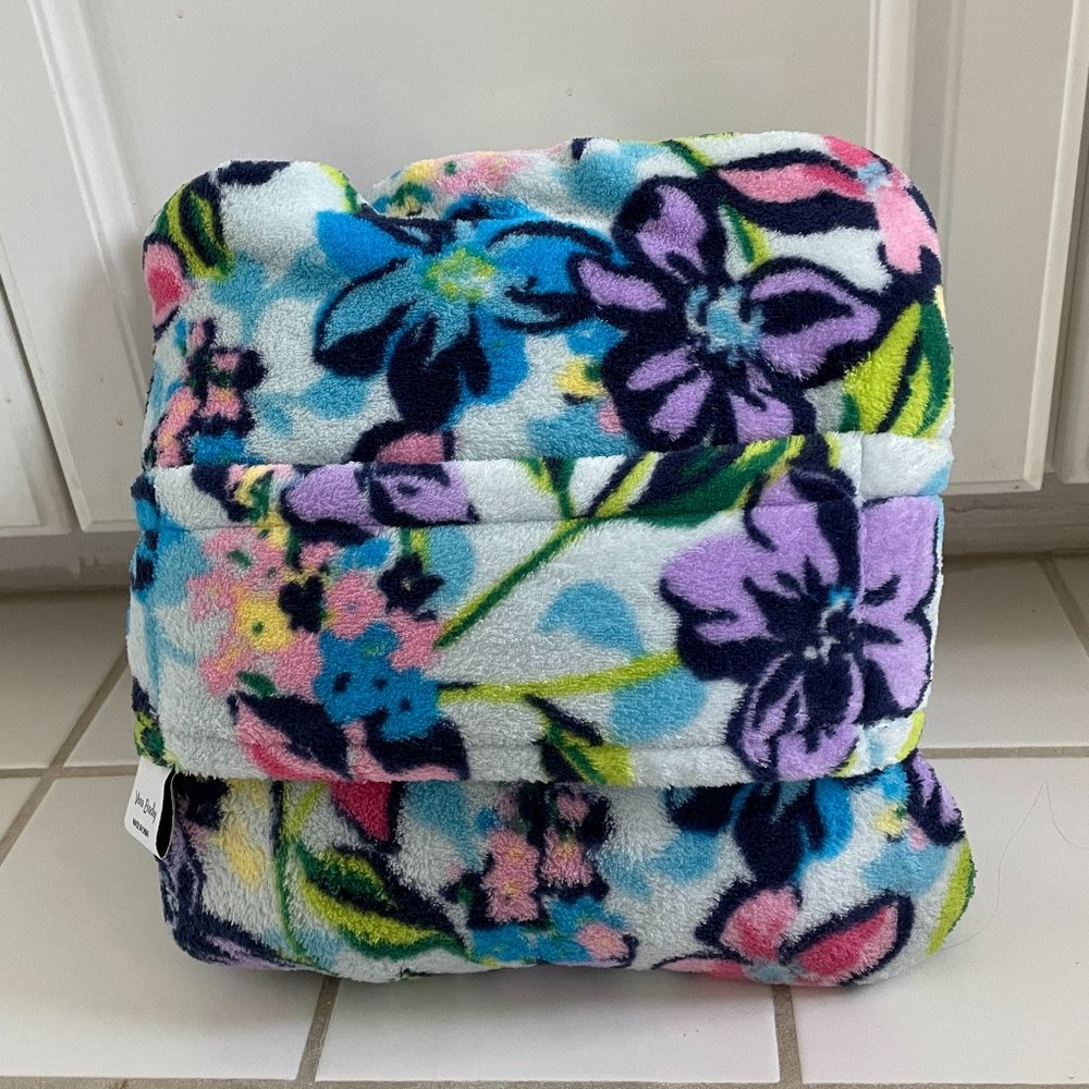 NWOT Vera Bradley Marian Floral Throw Blanket